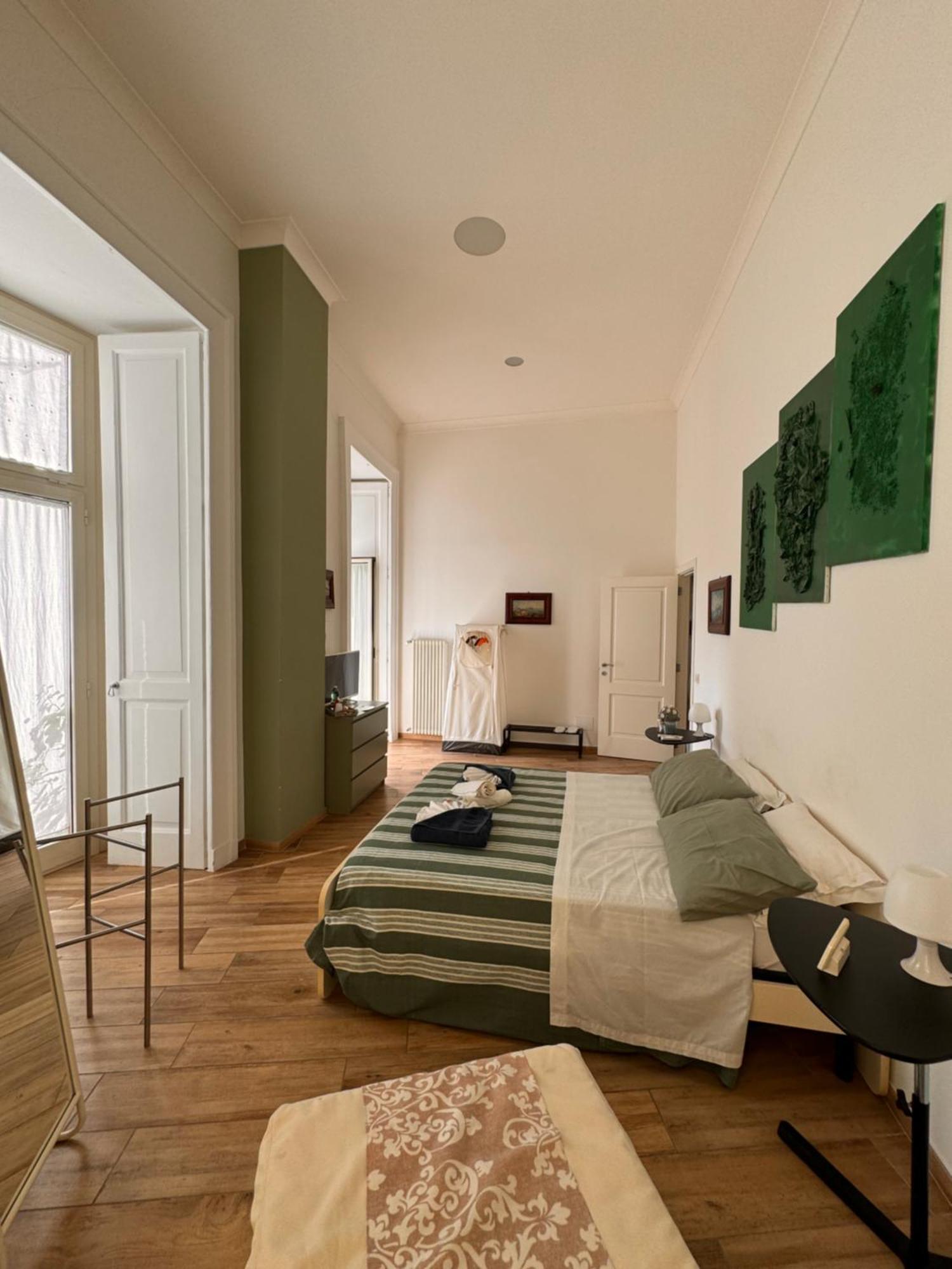 Lo Specchio Dei Papiri Bed & Breakfast Napoli Dış mekan fotoğraf